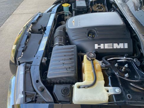 Used 2007 Chrysler 300 C RWD image 36