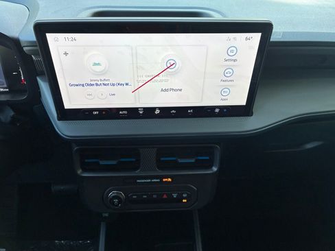 New 2025 Ford Maverick Lobo image 10