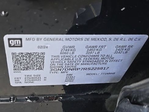 Used 2024 Chevrolet Equinox EV RS FWD image 6