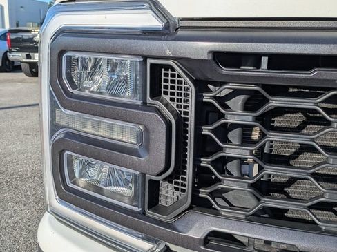 Certified 2024 Ford F350 Lariat w/ Lariat Ultimate Package AWD/4WD image 10