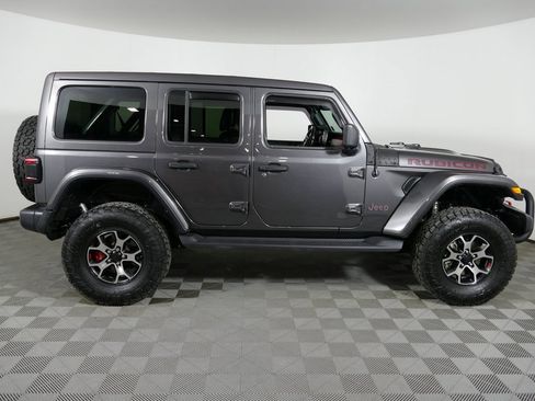 Used 2021 Jeep Wrangler Unlimited Rubicon image 2