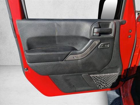 Used 2017 Jeep Wrangler Freedom Edition image 20