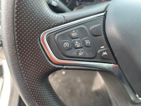 Used 2023 Chevrolet Malibu LT image 8