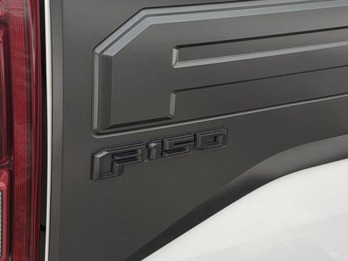 Used 2018 Ford F150 Raptor w/ Equipment Group 802A Luxury image 18