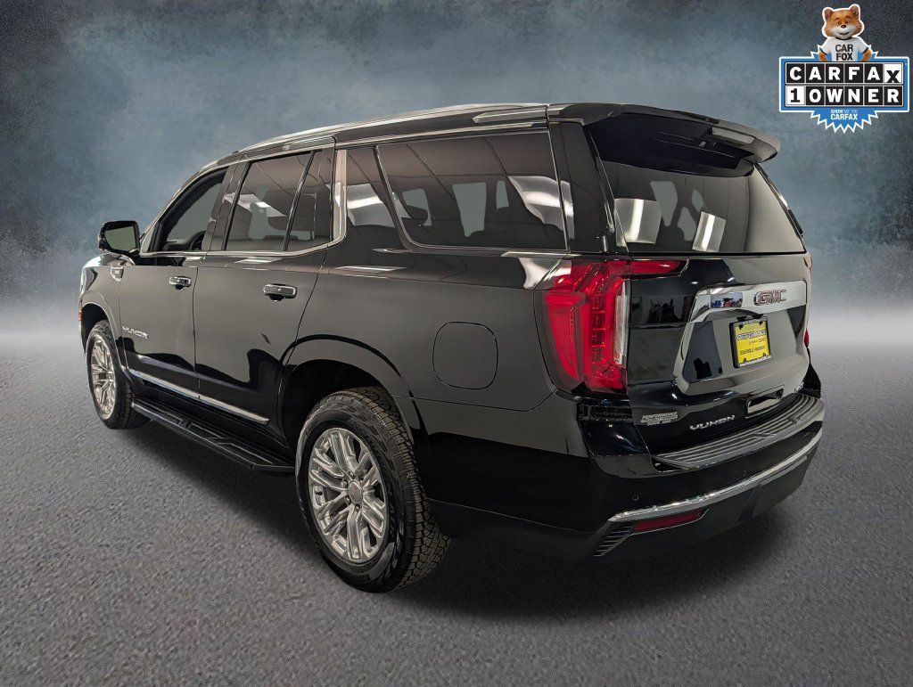 Used 2024 GMC Yukon SLT w/ SLT Premium Package AWD/4WD image 6