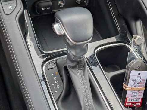 Used 2024 Kia Telluride SX Prestige image 30