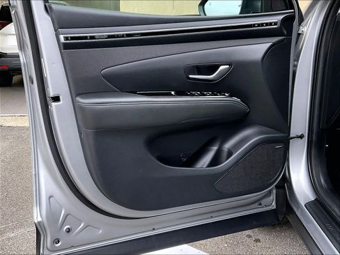 Used 2024 Hyundai Tucson Limited image 9