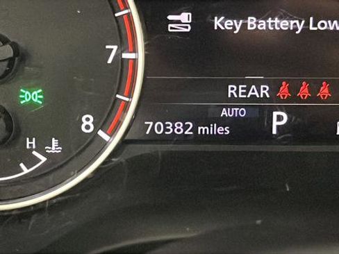 Used 2022 Nissan Rogue SV w/ SV Premium Package AWD/4WD image 10