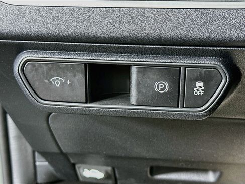 Used 2025 Kia K4 FWD image 17