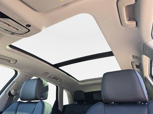 Certified 2025 Audi Q5 2.0T Premium Plus w/ Premium Plus Package image 30