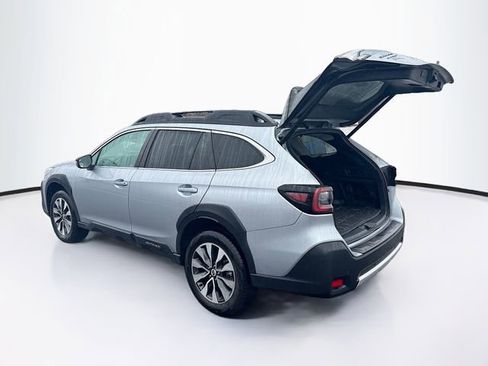 Used 2024 Subaru Outback Limited XT image 25