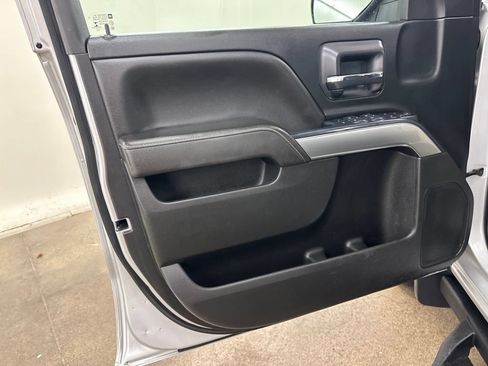 Used 2017 Chevrolet Silverado 1500 LT w/ All Star Edition AWD/4WD image 35