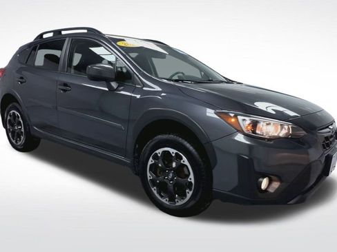 Used 2021 Subaru Crosstrek 2.0i Premium image 16