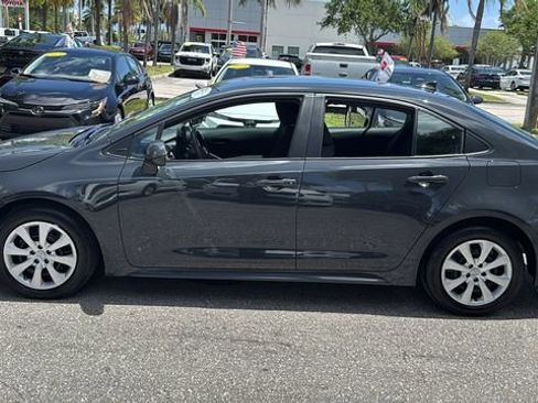 Certified 2024 Toyota Corolla LE image 4