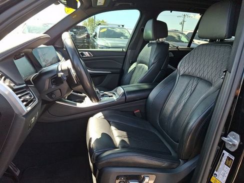 Used 2020 BMW X5 M50i w/ Executive Package AWD/4WD image 13