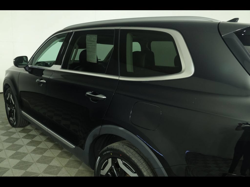 Used 2023 Kia Telluride S w/ S Sunroof Package AWD/4WD image 18