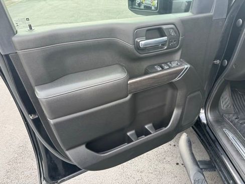 Certified 2022 Chevrolet Silverado 2500 LTZ w/ LTZ Plus Package image 6