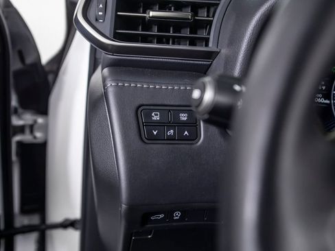 Used 2023 Lexus LX 600 4WD w/ Appearance Package image 48