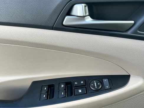 Used 2018 Hyundai Tucson SEL Plus w/ Cargo Package image 8