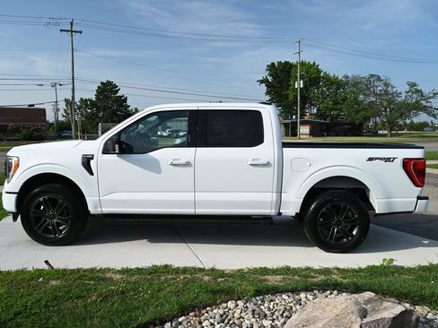 Used 2022 Ford F150 XLT w/ Equipment Group 302A High AWD/4WD image 8