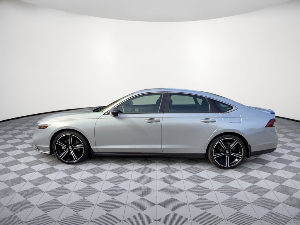 Certified 2025 Honda Accord Sport image 2