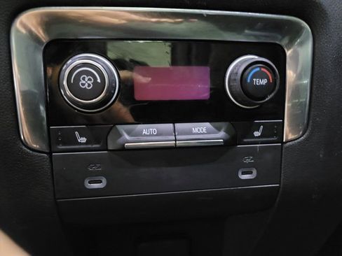 Used 2022 Chevrolet Tahoe RST w/ Luxury Package image 63