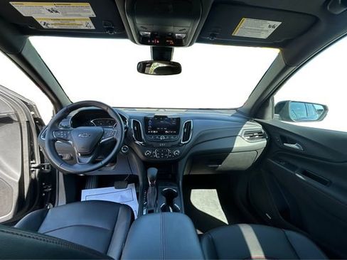 Used 2024 Chevrolet Equinox RS w/ RS Leather Package AWD/4WD image 23