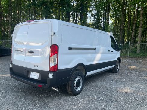 New 2026 Ford Transit 250 Low Roof RWD image 5