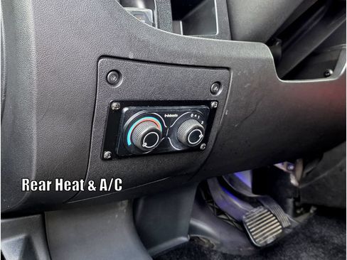 Used 2023 RAM ProMaster 3500 w/ Premium Appearance Group FWD image 40