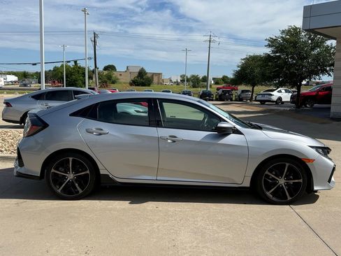 Used 2021 Honda Civic Sport image 7