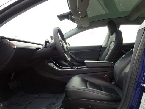 Used 2020 Tesla Model 3 image 11