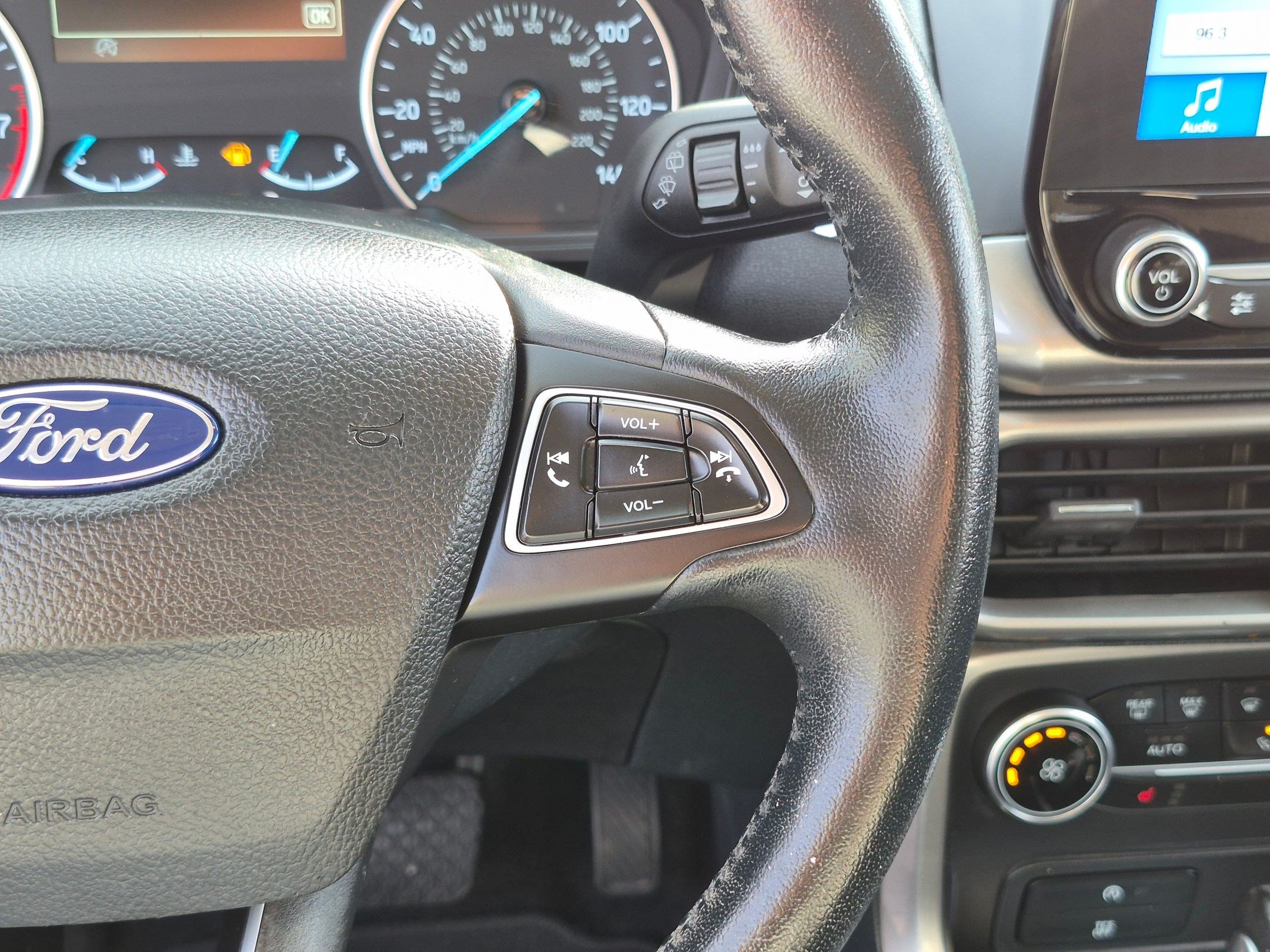 Used 2018 Ford EcoSport SE w/ SE Convenience Package FWD image 21