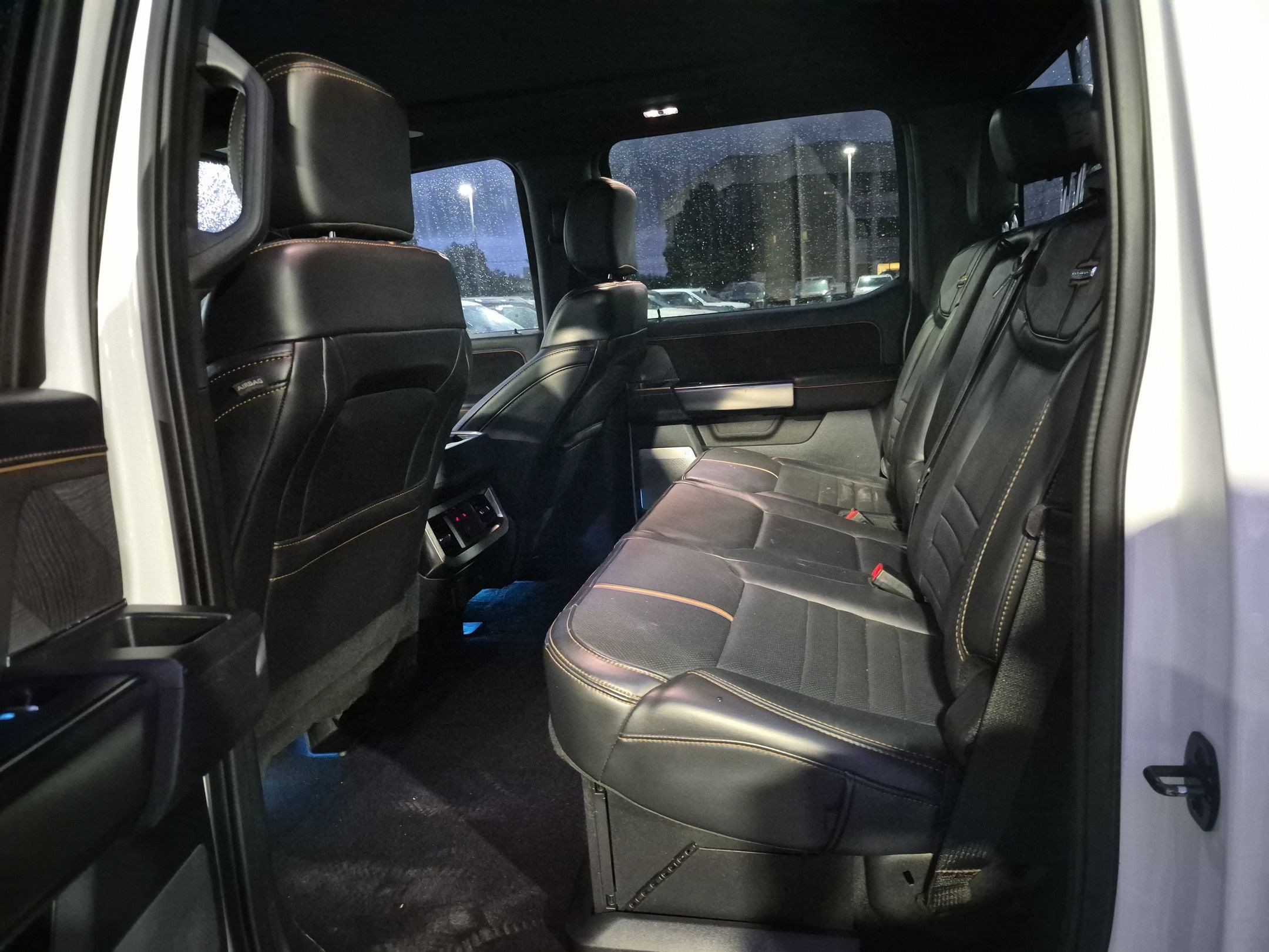 Used 2023 Ford F350 Platinum AWD/4WD image 30