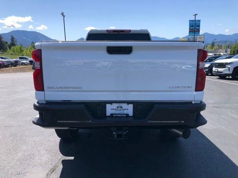 New 2026 Chevrolet Silverado 2500 Custom w/ Custom Value Package AWD/4WD image 5