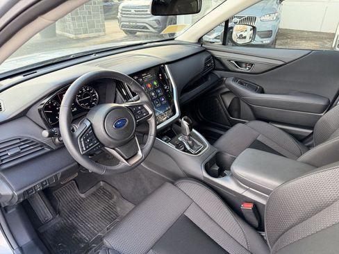 Certified 2025 Subaru Outback Premium image 12