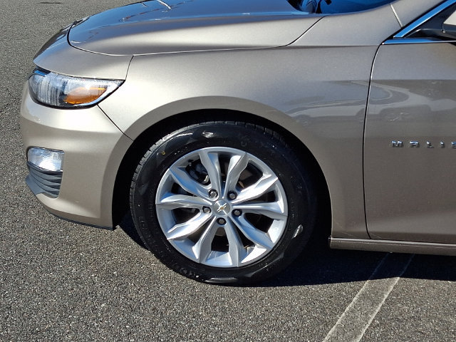 Used 2025 Chevrolet Malibu LT FWD image 8