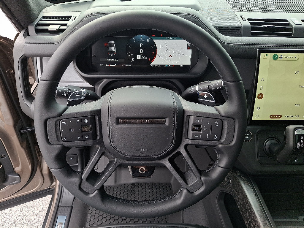 New 2026 Land Rover Defender 110 OCTA AWD/4WD image 11
