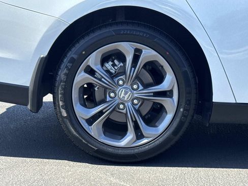 Certified 2023 Honda Accord EX image 33