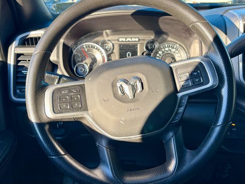 Used 2022 RAM 2500 Big Horn image 18