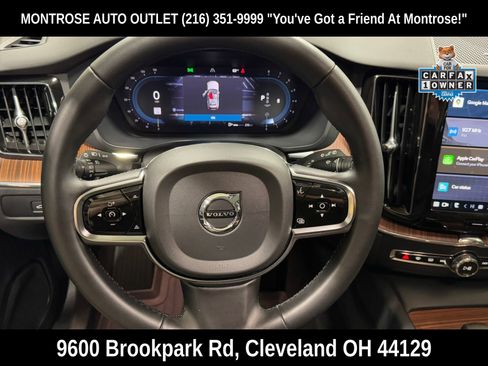 Used 2024 Volvo XC60 B5 Plus w/ Protection Package Premier image 18