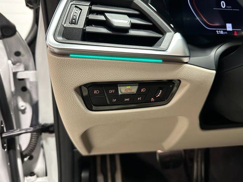 Used 2022 BMW 430i xDrive Coupe w/ M Sport Package image 29