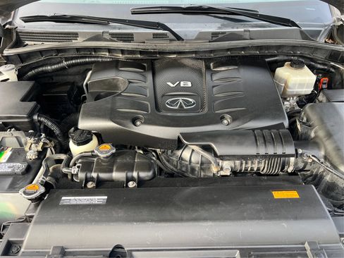 Used 2013 INFINITI QX56 4WD w/ Deluxe Touring Pkg image 24