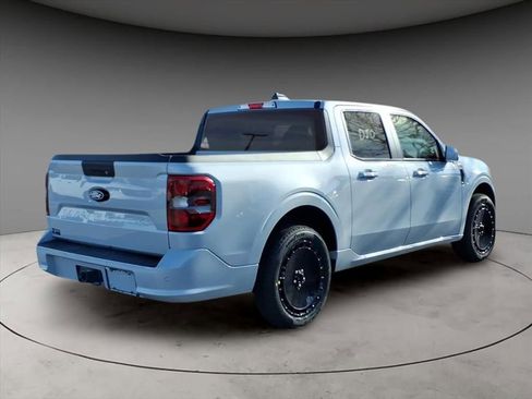 New 2026 Ford Maverick Lobo image 9