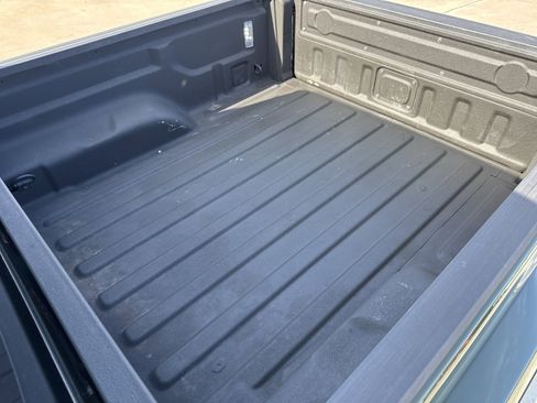 Used 2021 Jeep Gladiator Sport image 37