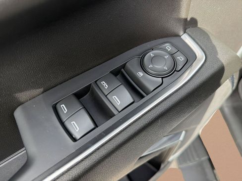 Used 2023 GMC Sierra 1500 Elevation RWD image 9