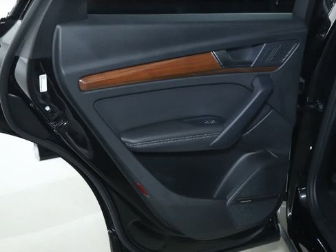 Used 2023 Audi Q5 2.0T Premium Plus w/ Premium Plus Package image 13