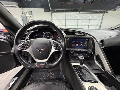 Used 2016 Chevrolet Corvette Z06 w/ 3LZ Preferred Equipment Group image 12