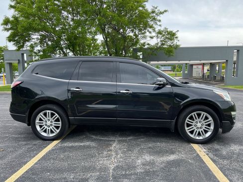 Used 2015 Chevrolet Traverse LT w/ Style and Technology Package AWD/4WD image 7