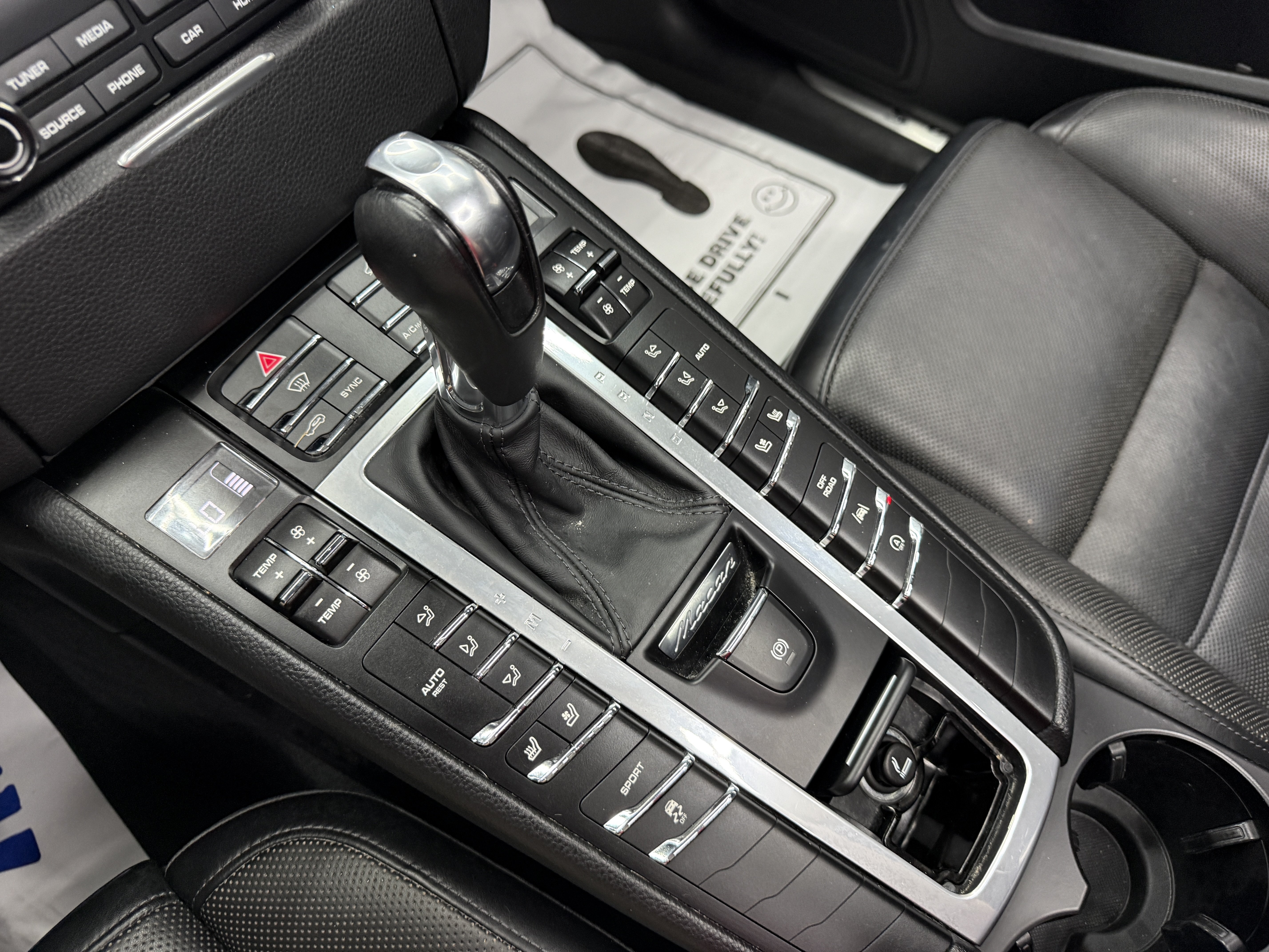 Used 2018 Porsche Macan S AWD/4WD image 20