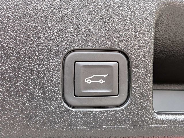 Used 2024 Chevrolet Equinox EV LT FWD image 15